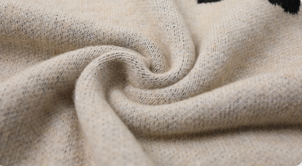 High neck leopard sweater